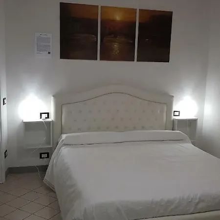 8 Apartment Florence